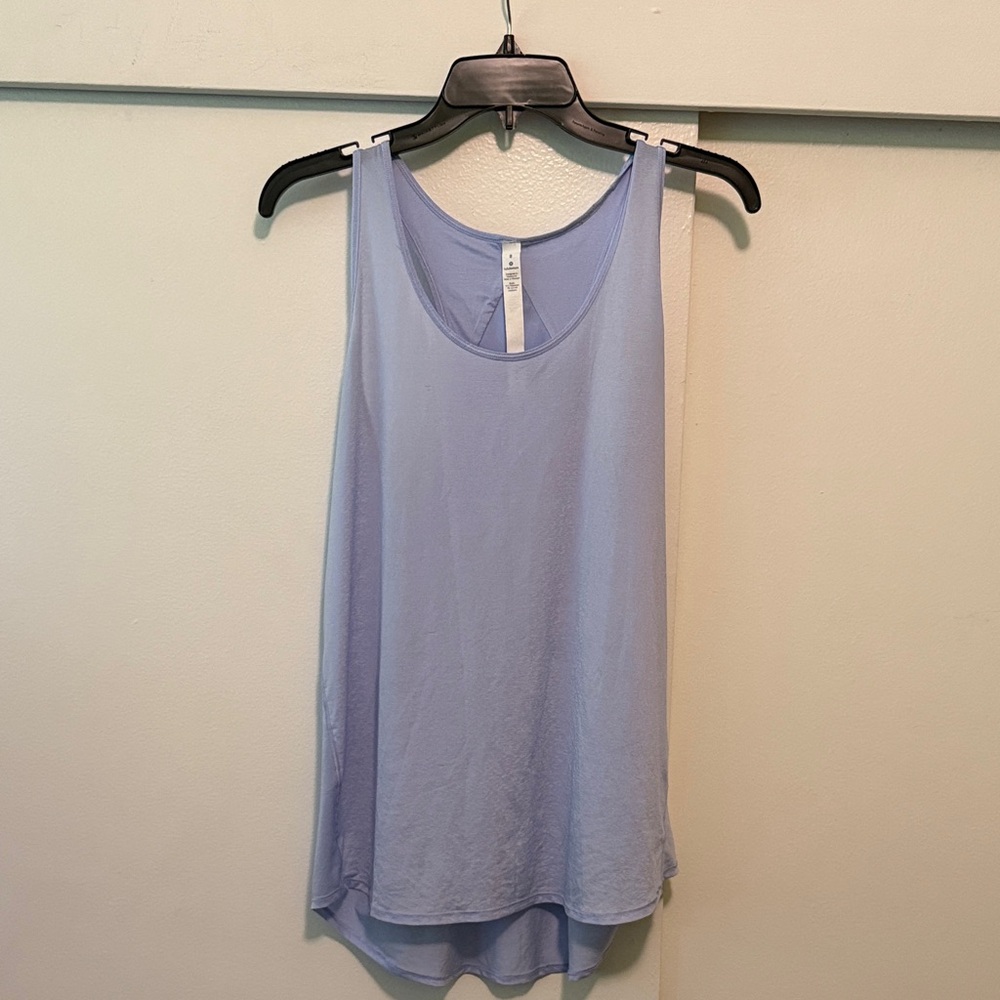 Lululemon essential tank